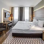 Hotel Drei Loewen 4*