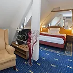 Drei Loewen Hotel 4*