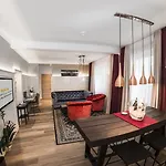 Drei Loewen 4*
