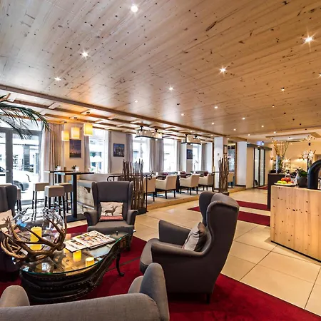 Drei Loewen 4* מינכן