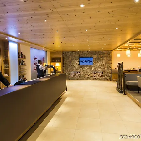 Drei Loewen Hotel 4*