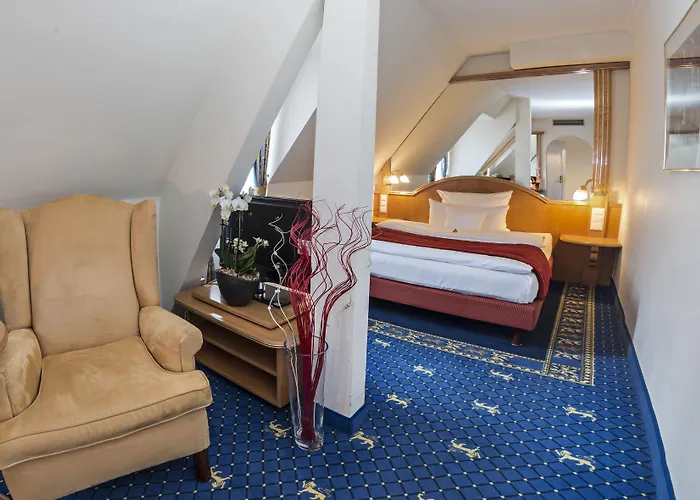 Drei Loewen Hotell 4*