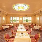 Hotel Drei Loewen 4*