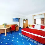 Hotel Drei Loewen 4*